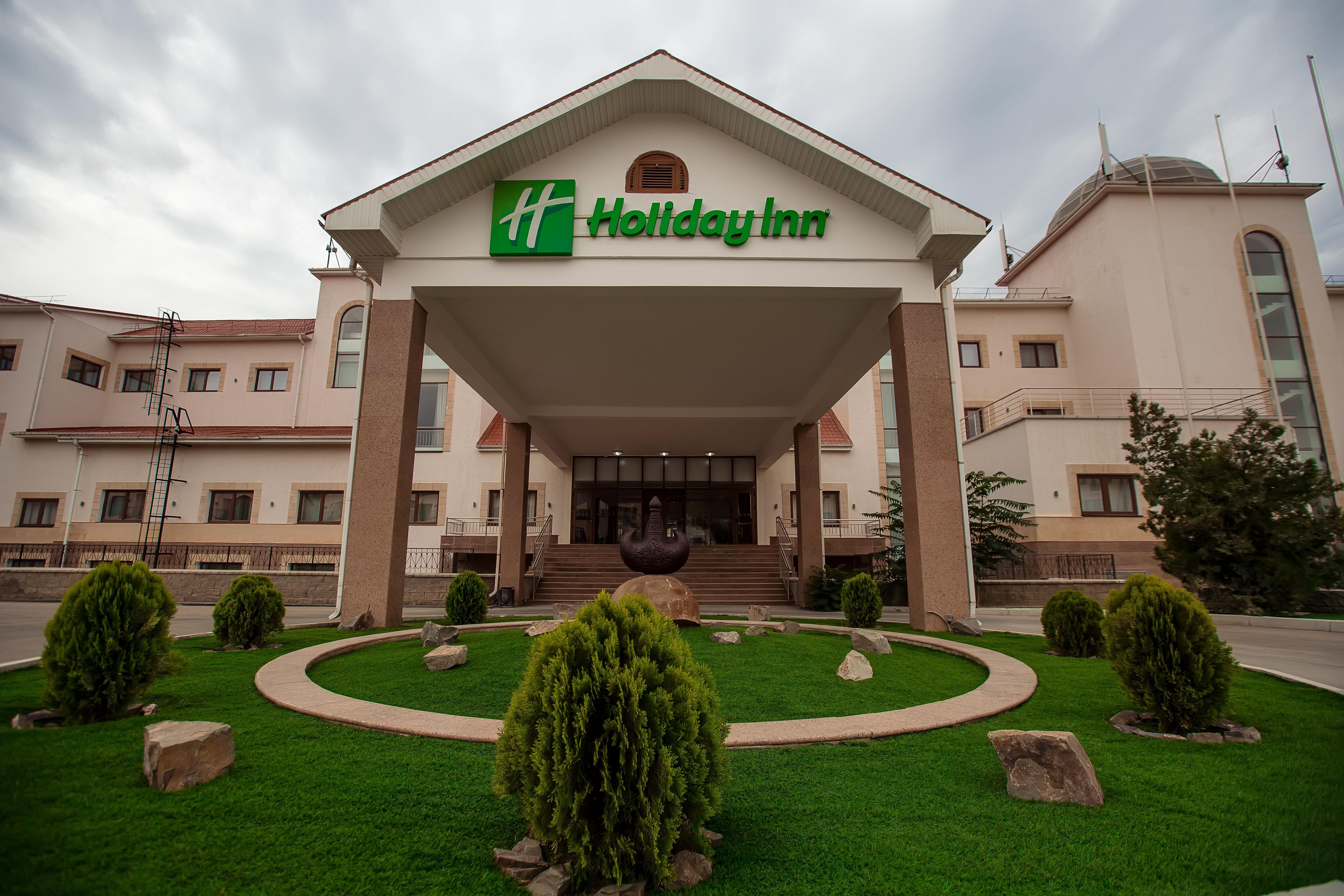 Holiday Inn - Aktau - Seaside By Ihg Exterior photo