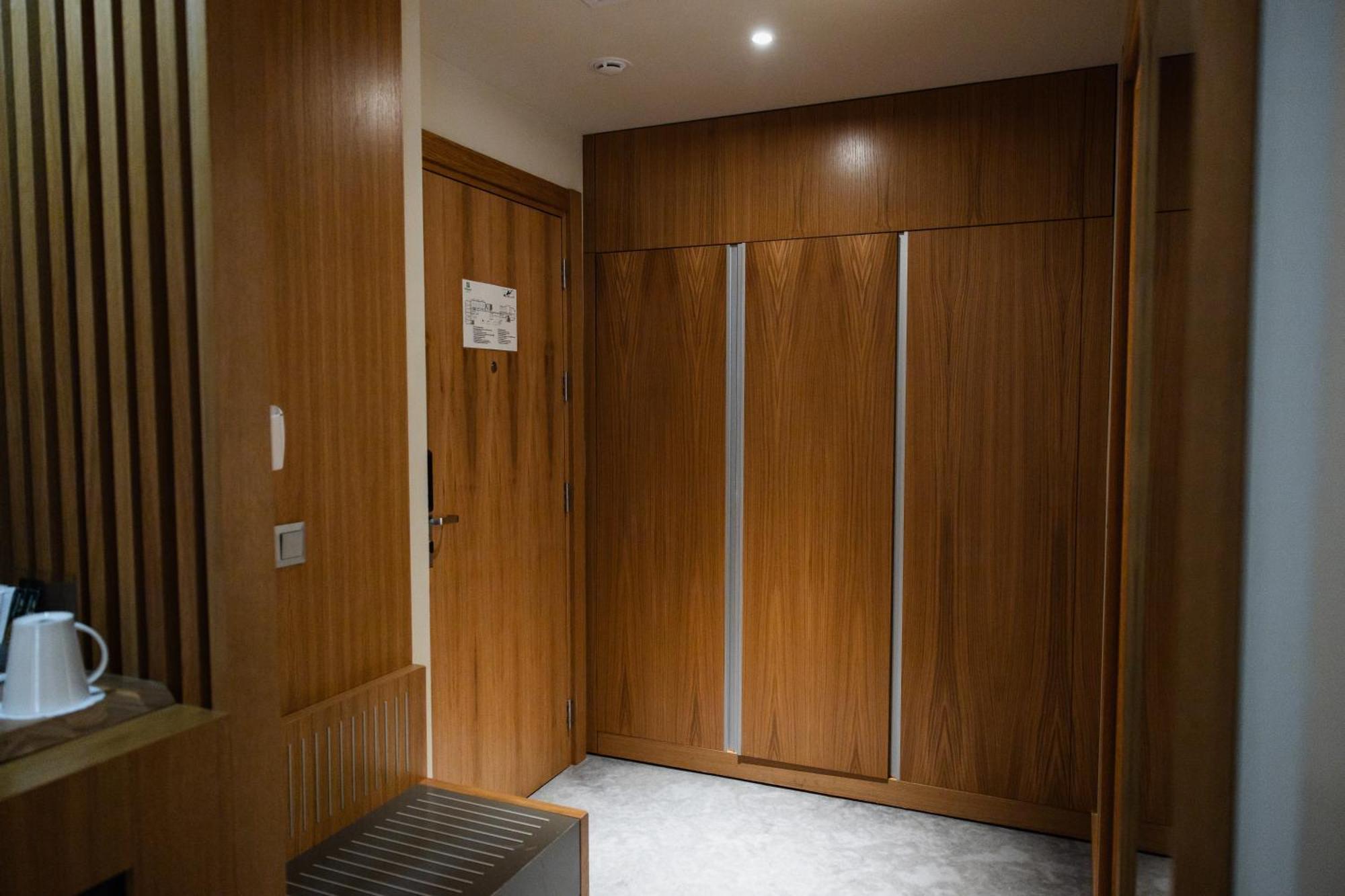Holiday Inn - Aktau - Seaside By Ihg Exterior photo